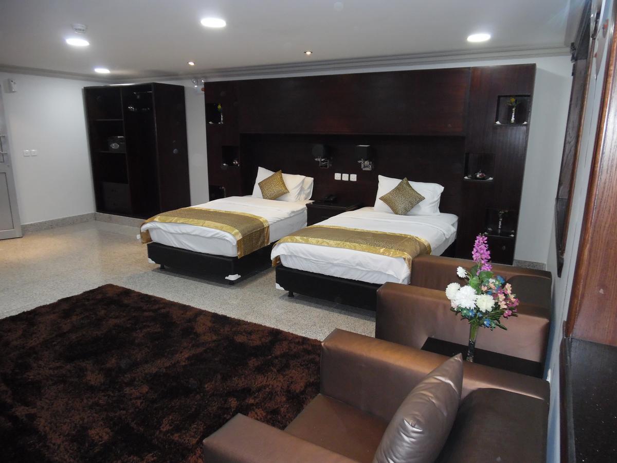 Al Haqel Residential Compound Aparthotel Khobar Bagian luar foto