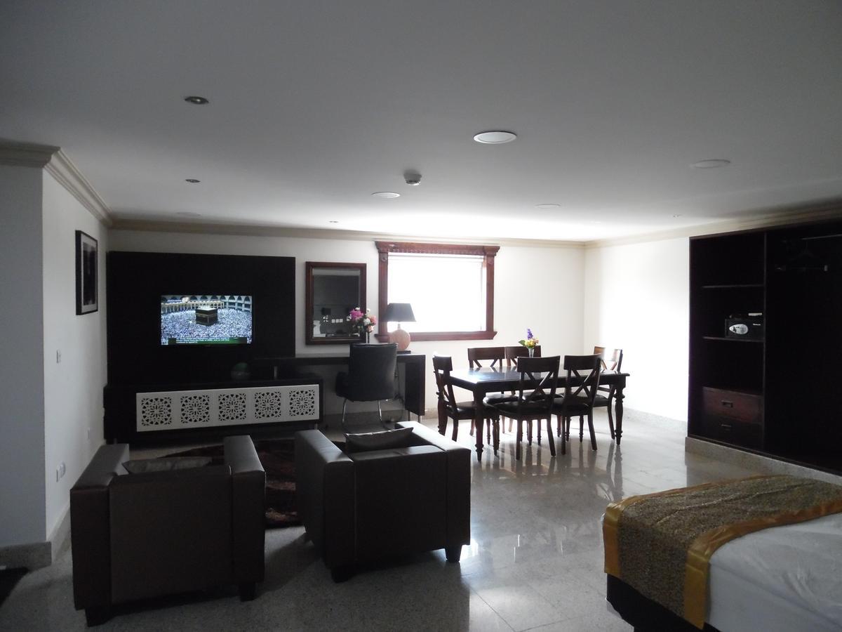 Al Haqel Residential Compound Aparthotel Khobar Bagian luar foto
