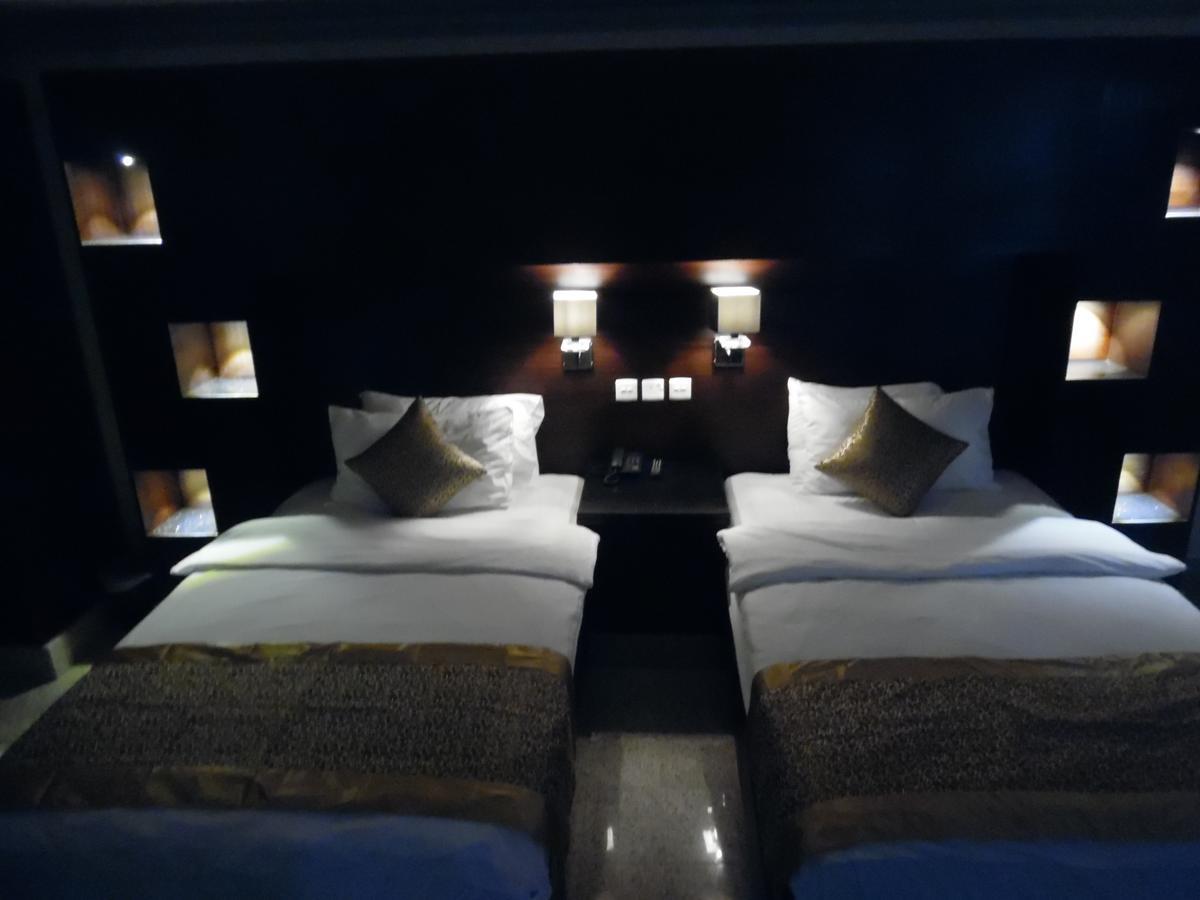 Al Haqel Residential Compound Aparthotel Khobar Bagian luar foto